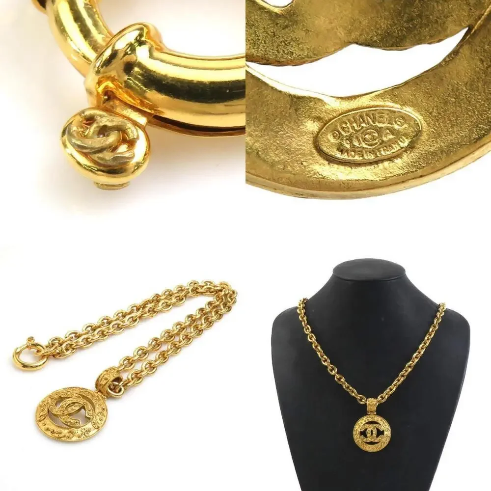 CHANEL Gold Logo Necklace - Picture 5 of 5
